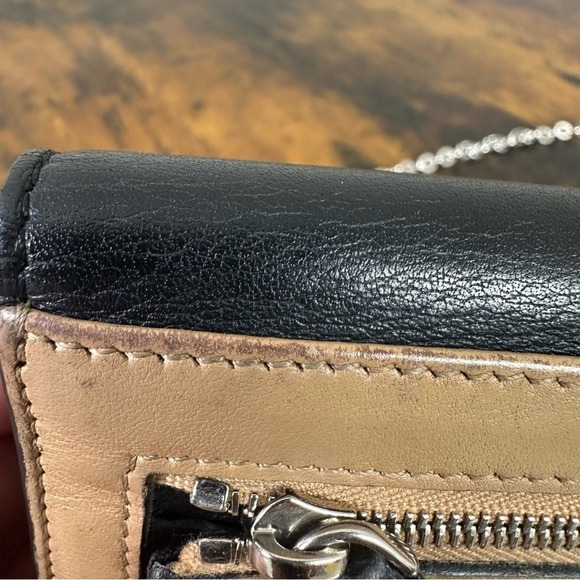 Fendi Leather Envelope Wallet Black Beige Authentic - Picture 13 of 15